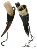 Gürtelhalter zum Schnüren für 0,1-0,3 Liter Trinkhörner Gürtelhalter zum Schnüren für 0,1-0,3 Liter Trinkhörner